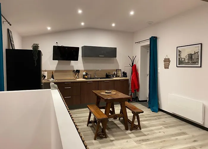 Maisonnette 2/4 Personnes En Bord De Sevre